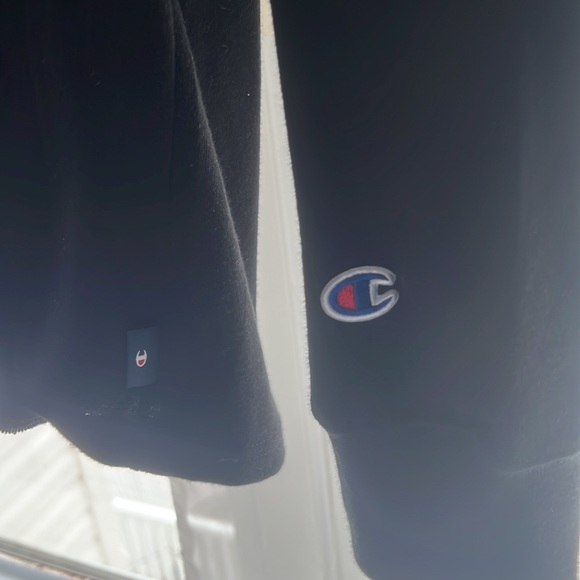 Mens Black champions hoodie Medium *Like new* - Picture 3 of 5